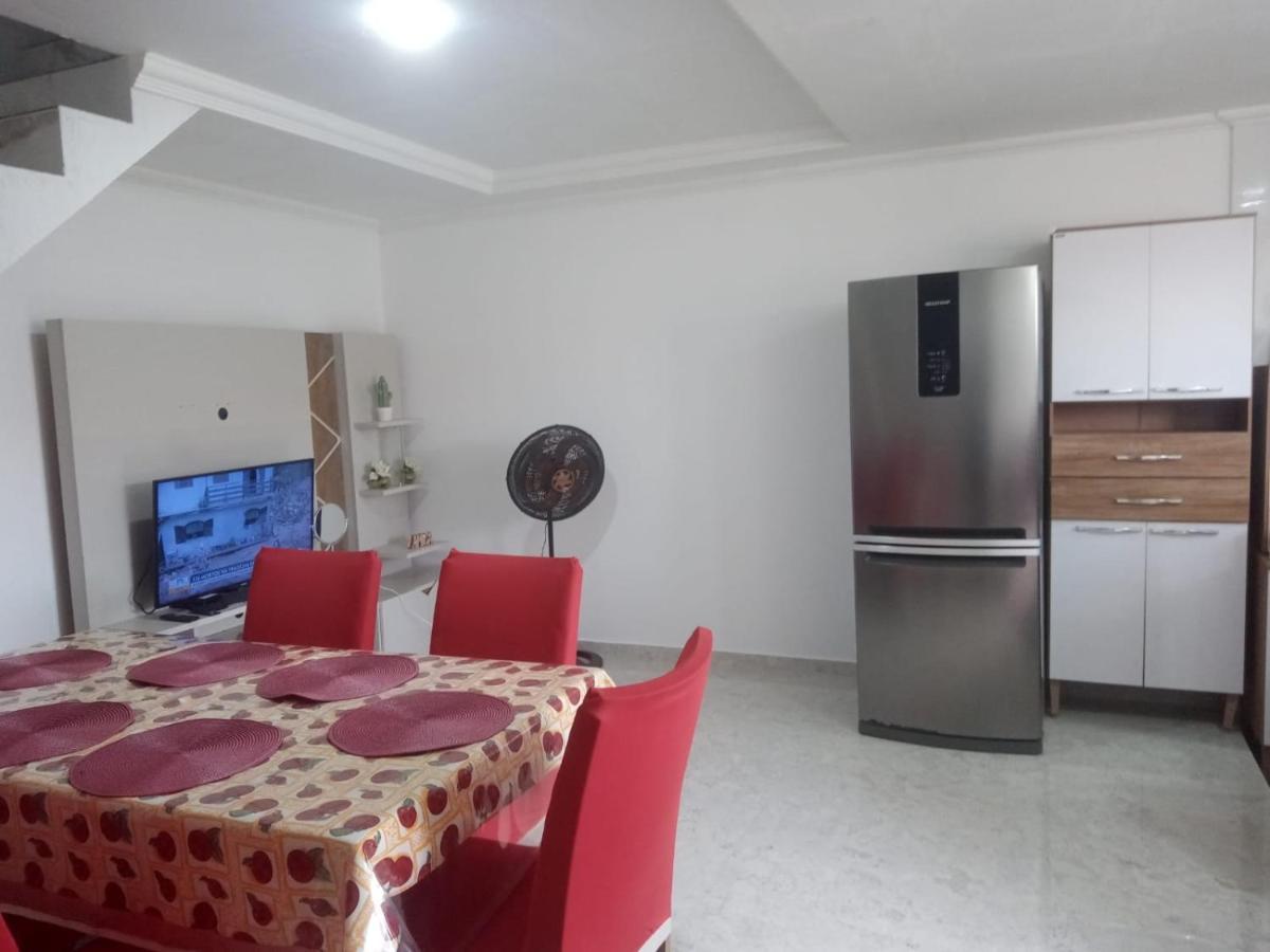 Apartamento Duplex Mobiliado Em São Pedro da Aldeia エクステリア 写真