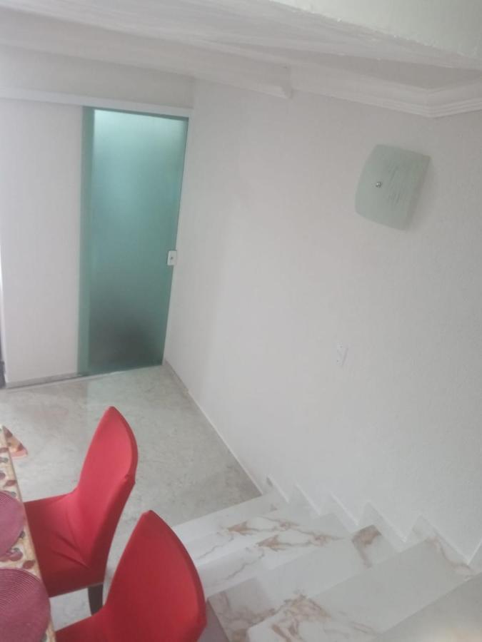 Apartamento Duplex Mobiliado Em São Pedro da Aldeia エクステリア 写真